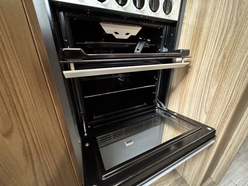 Swift Bessacarr 597 2018