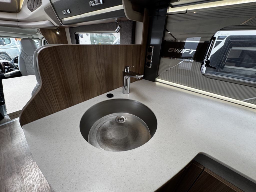 Swift Kon-tiki 650 2020