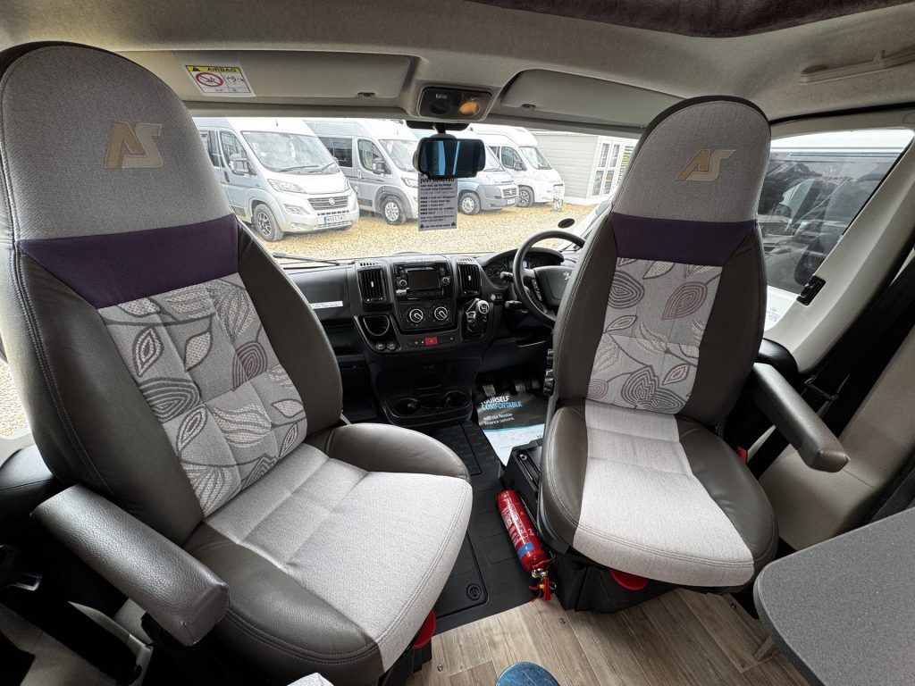 Auto-Sleepers Nuevo ES 2019