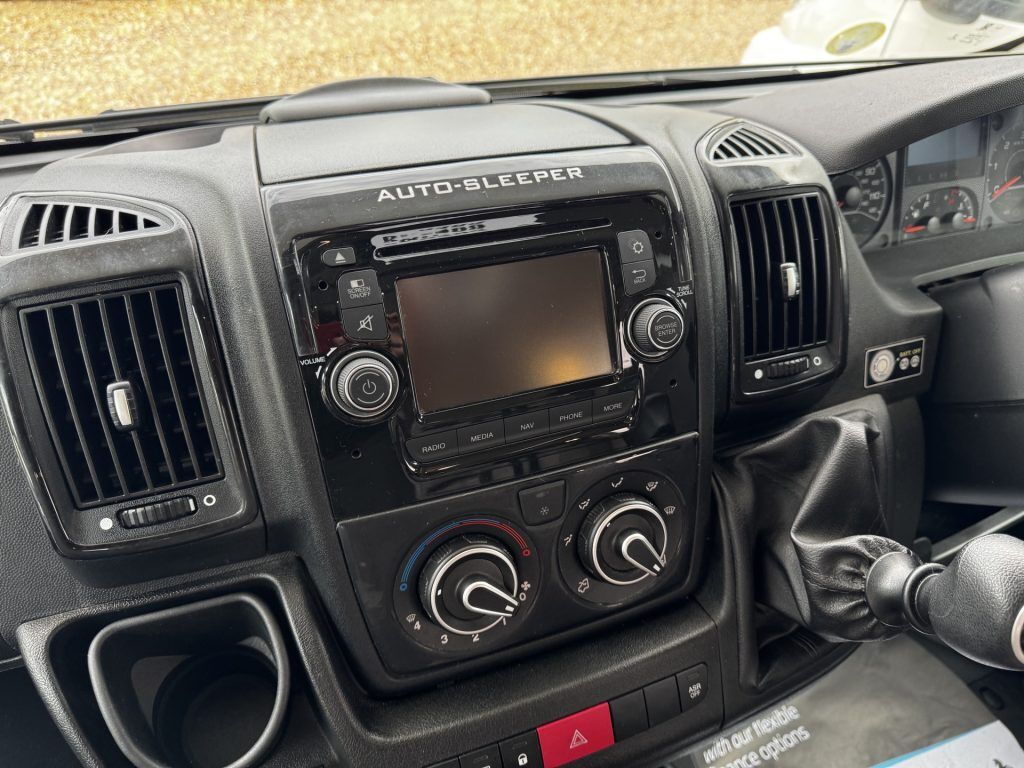 Auto-Sleepers Nuevo ES 2019