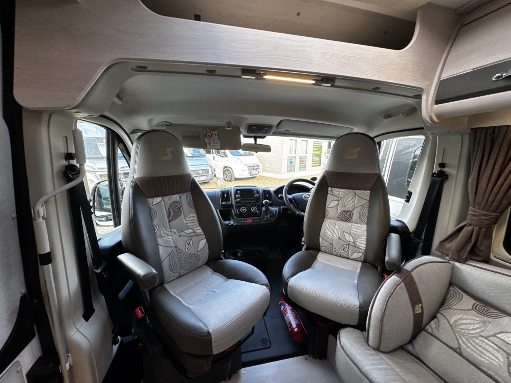 Auto-Sleepers Kingham 2020