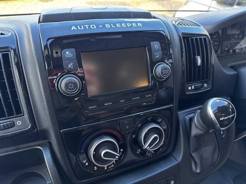 Auto-Sleepers Kingham 2020