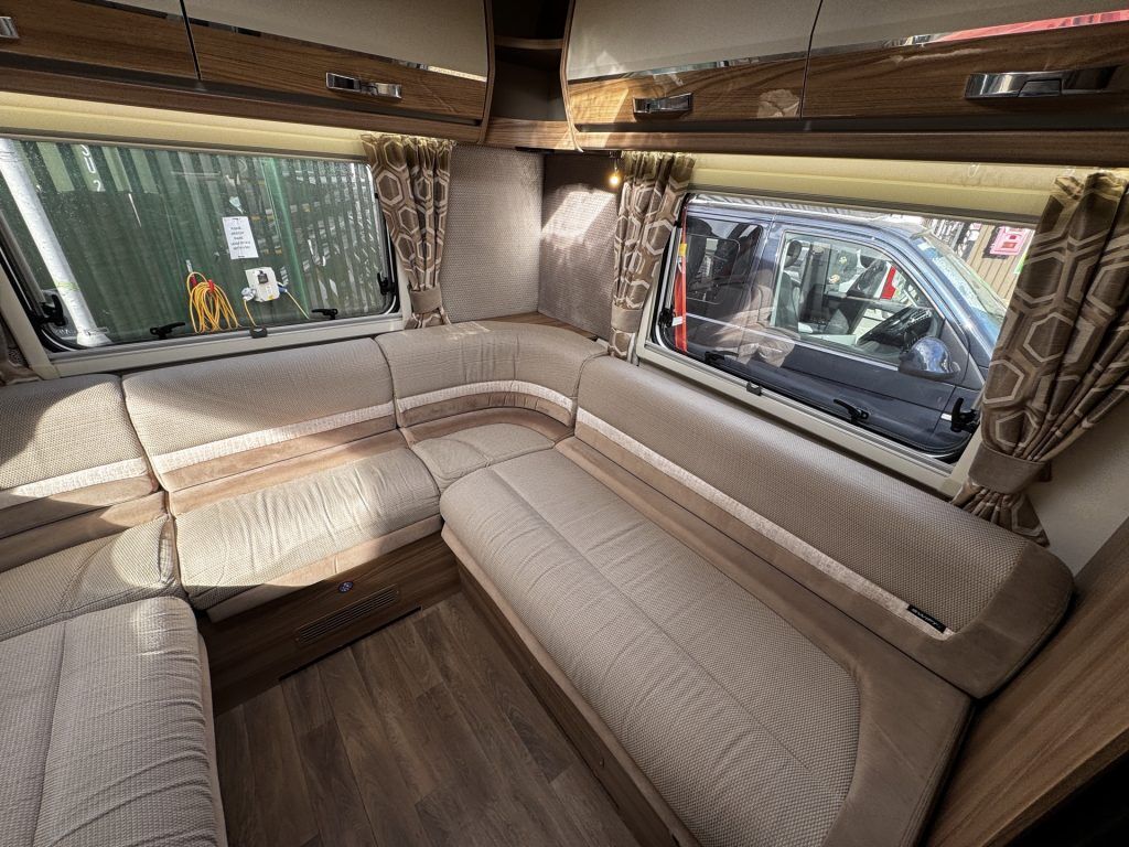 Swift Bessacarr 596 2018