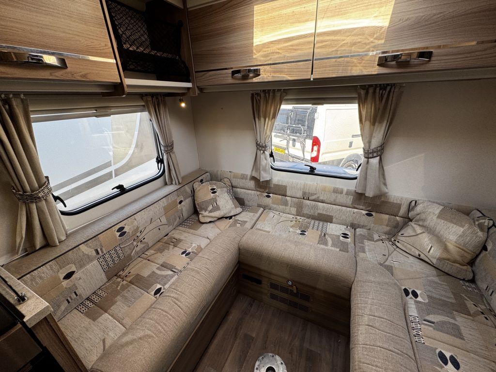 Swift Lifestyle 644 2016
