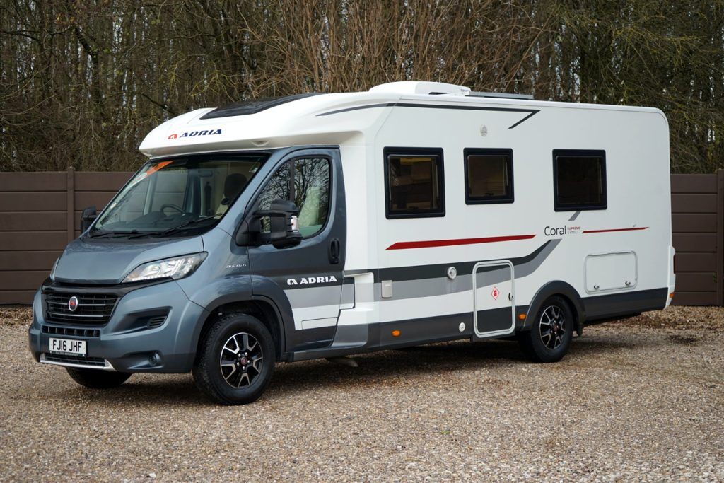 Adria Coral Supreme S670