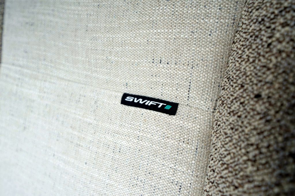 Swift Escape 694