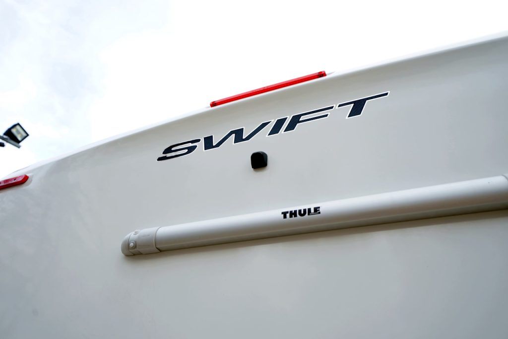 Swift Escape 694