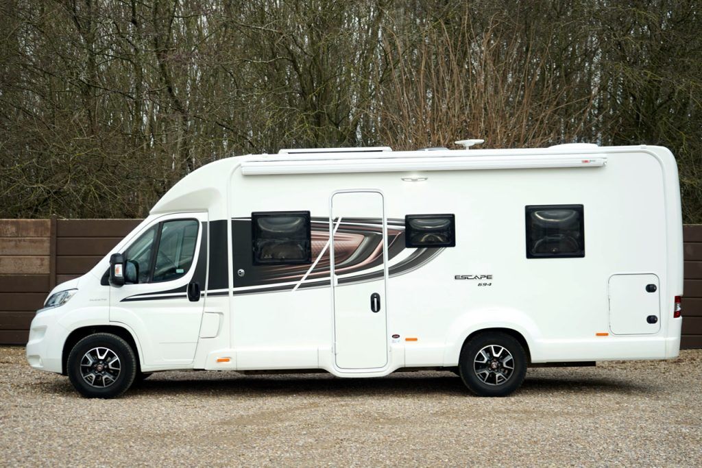 Swift Escape 694