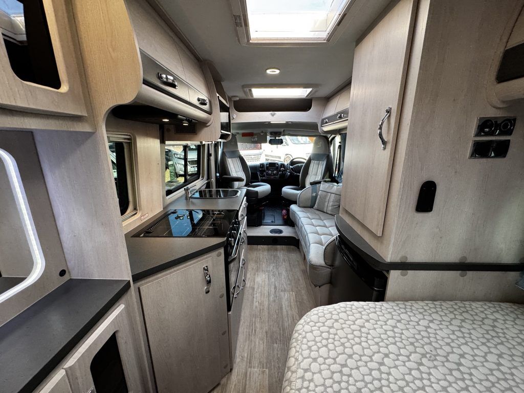 Auto-Sleepers Kingham 2021
