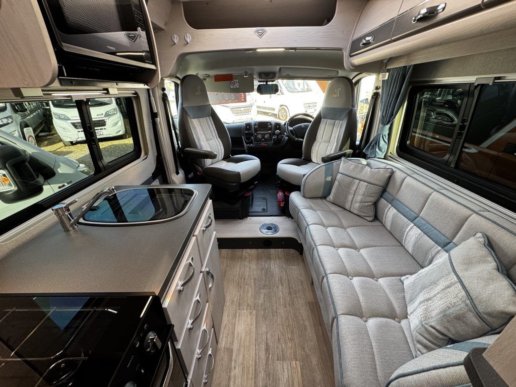 Auto-Sleepers Kingham 2021