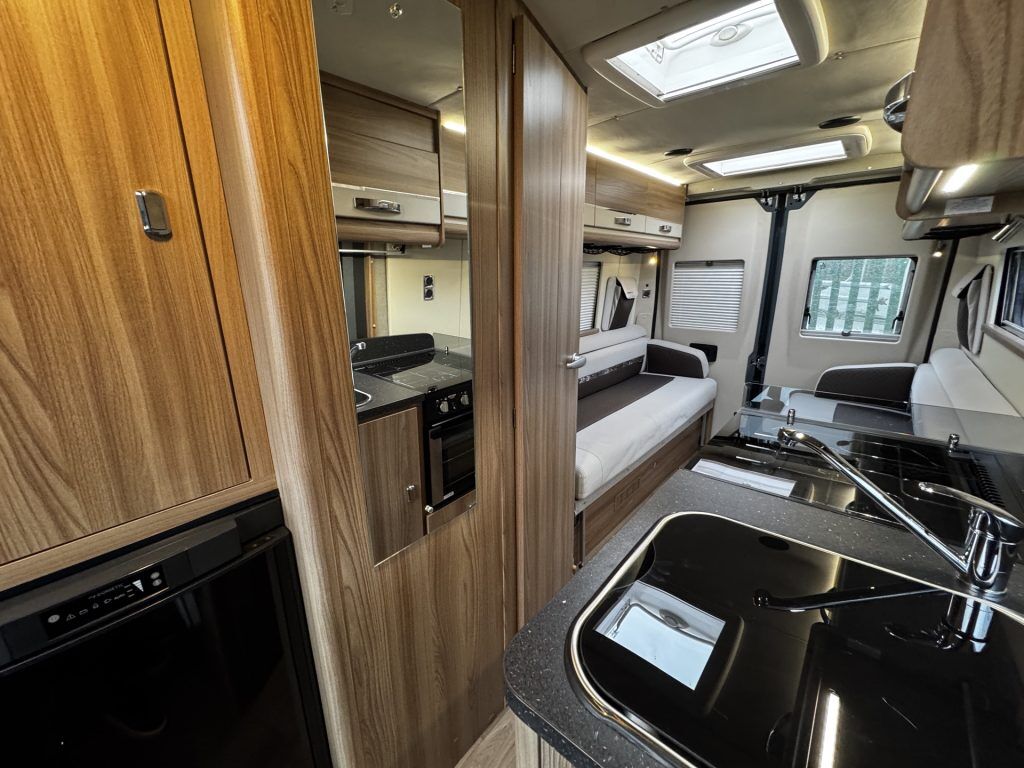 Swift Select 122 2022