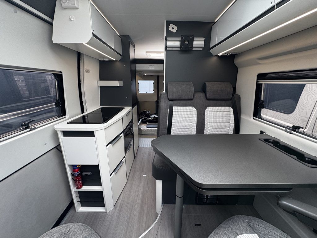 Adria Twin 640 SGX Supreme 2021