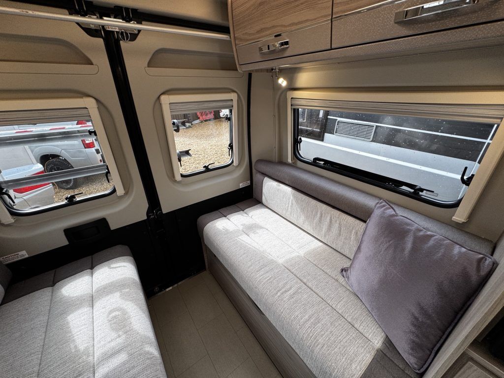 Elddis CV40 Evolution 2024