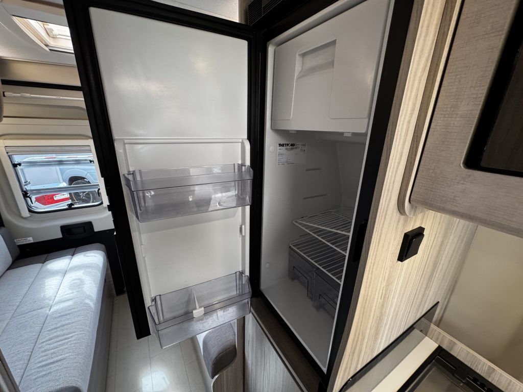 Elddis CV40 Evolution 2024