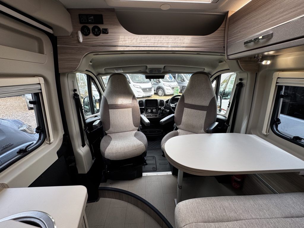 Elddis CV40 Evolution 2024