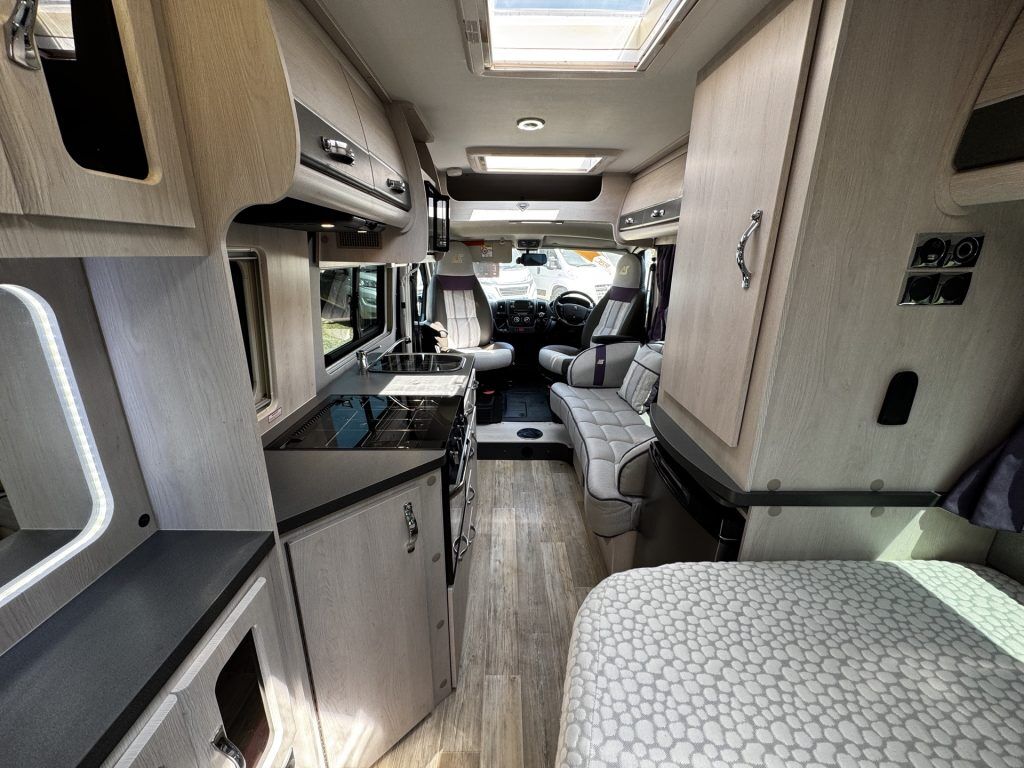 Auto-Sleepers Kingham 2021