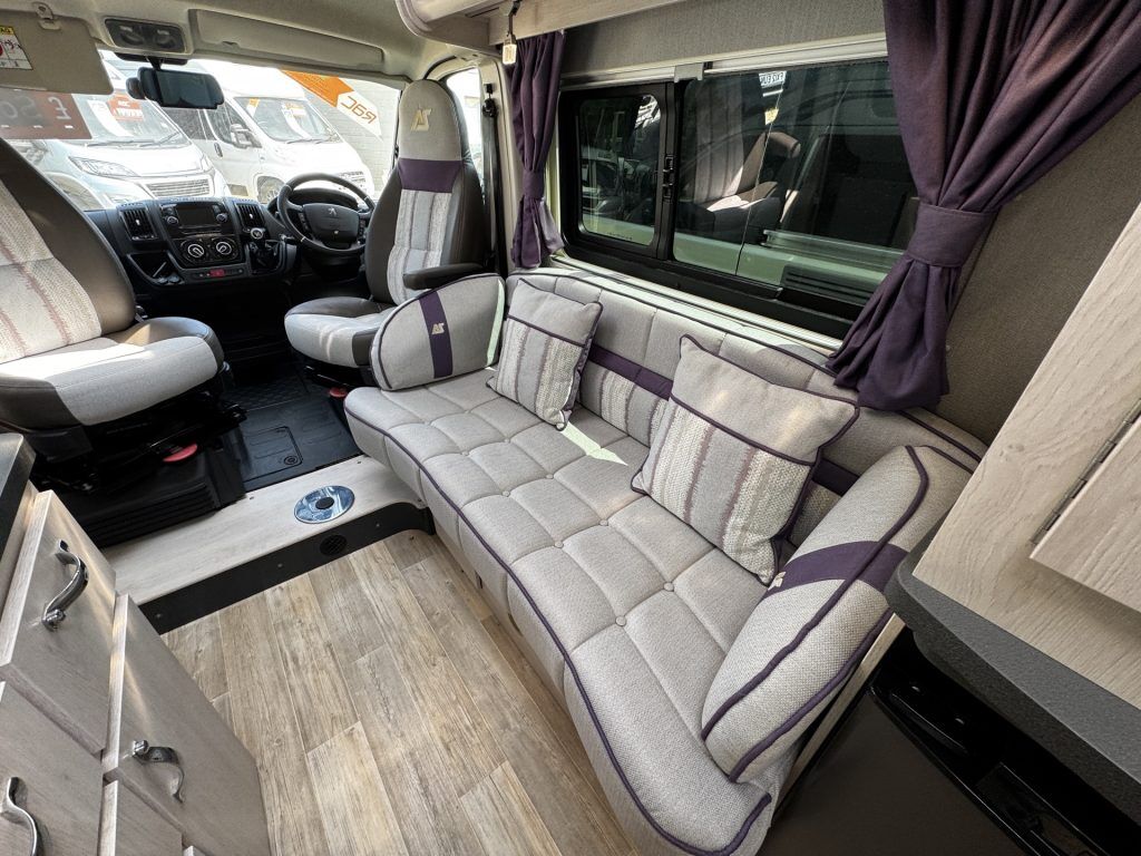Auto-Sleepers Kingham 2021