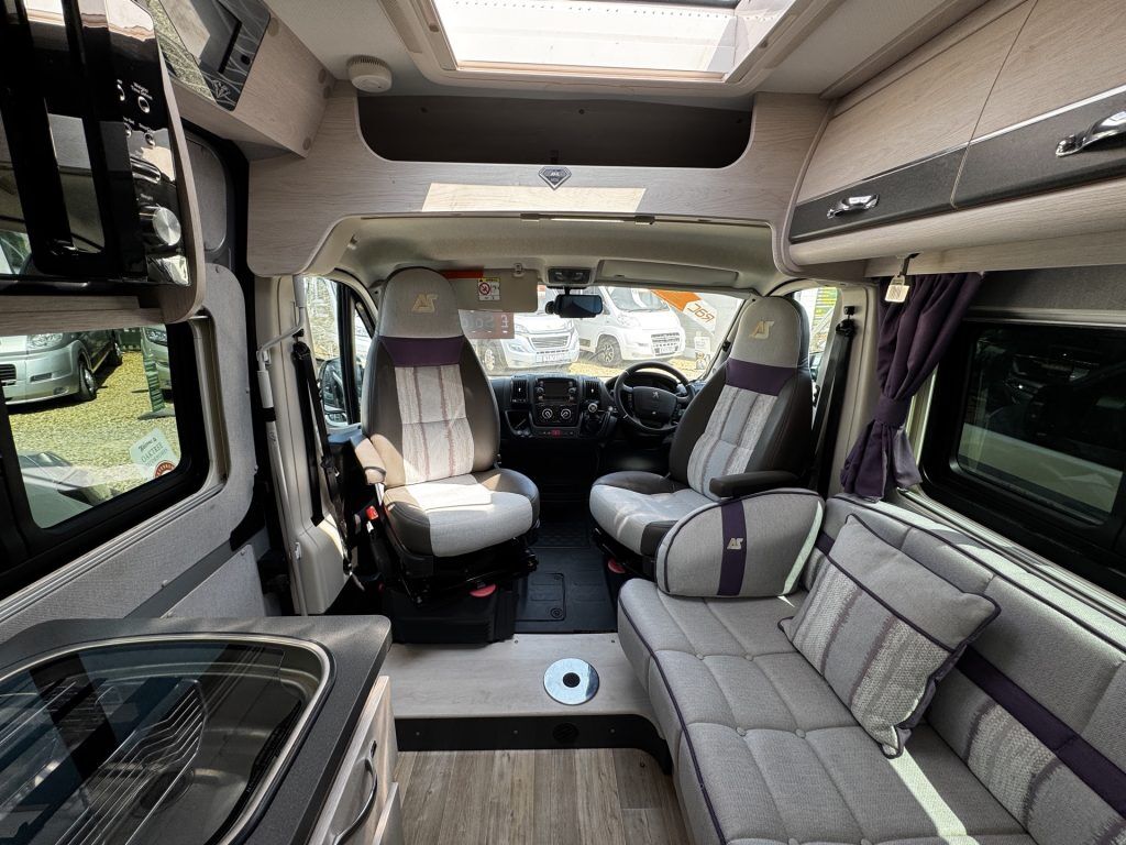 Auto-Sleepers Kingham 2021