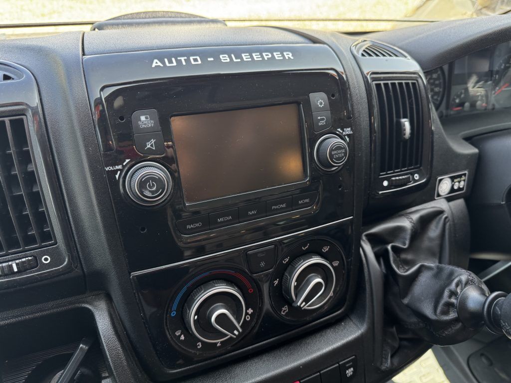 Auto-Sleepers Kingham 2021