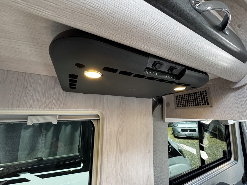 Auto-Sleeper Kingham 2022
