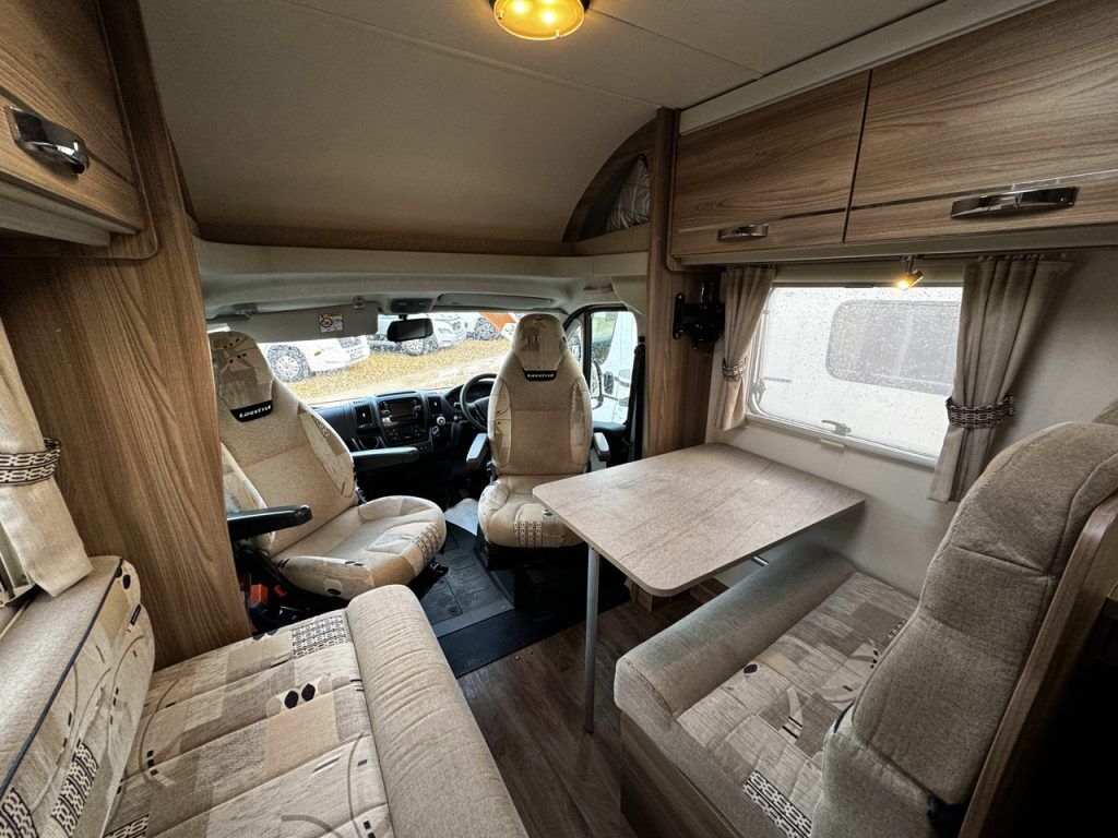Swift Lifestyle 664