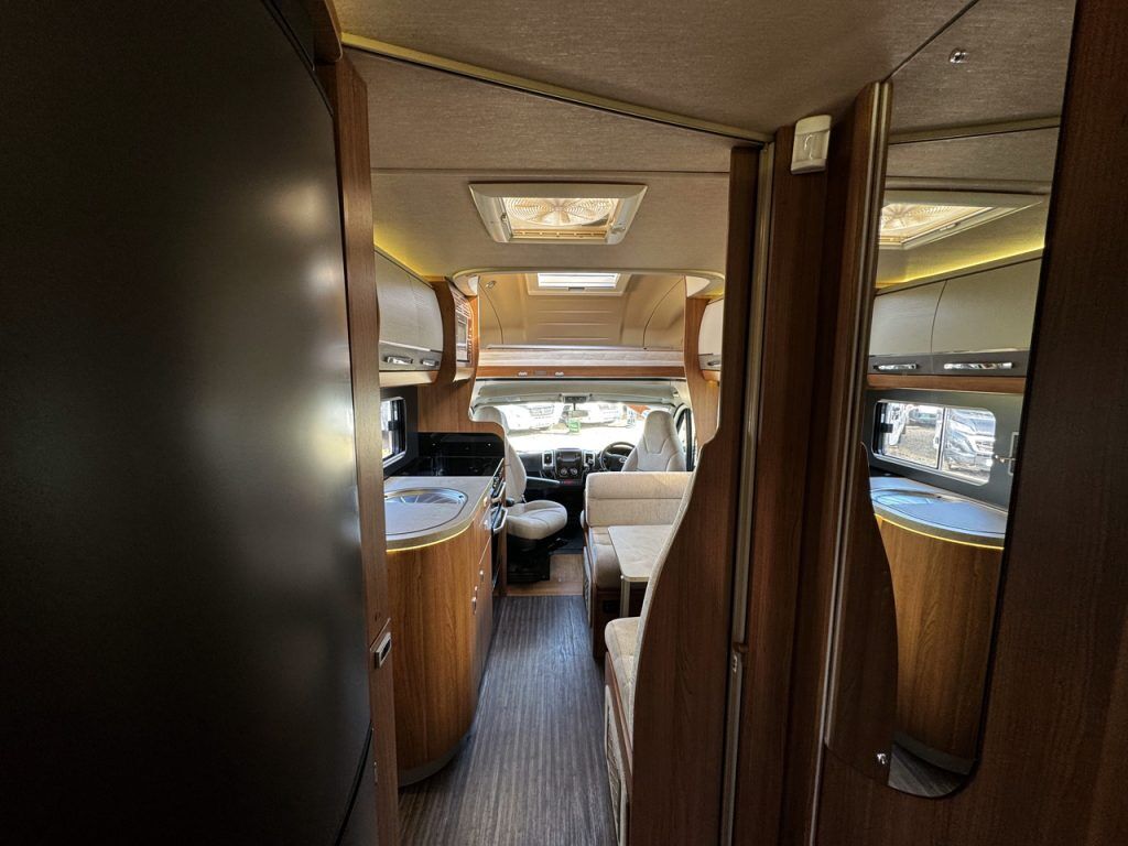 Auto-Trail Scout