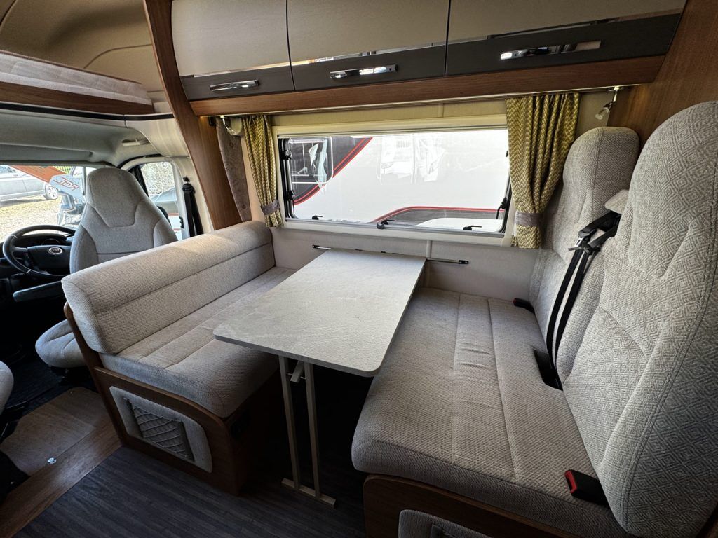 Auto-Trail Scout