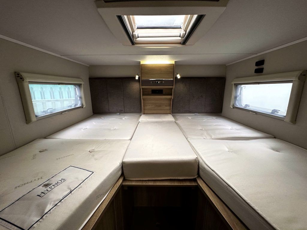 Elddis Majestic 194