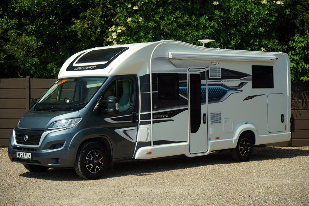 Swift Escape 694