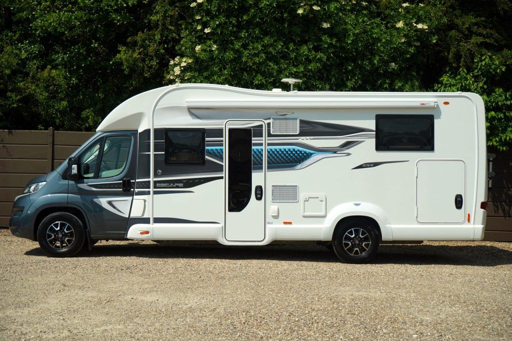 Swift Escape 694