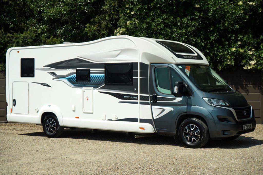 Swift Escape 694