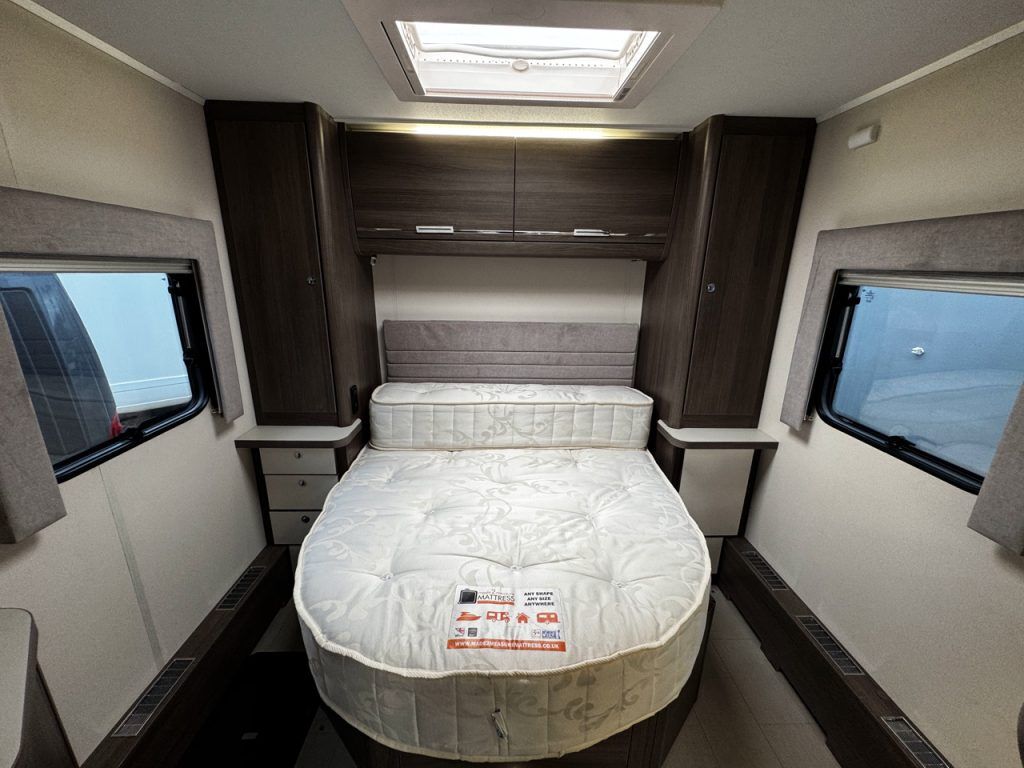 Elddis Encore 250