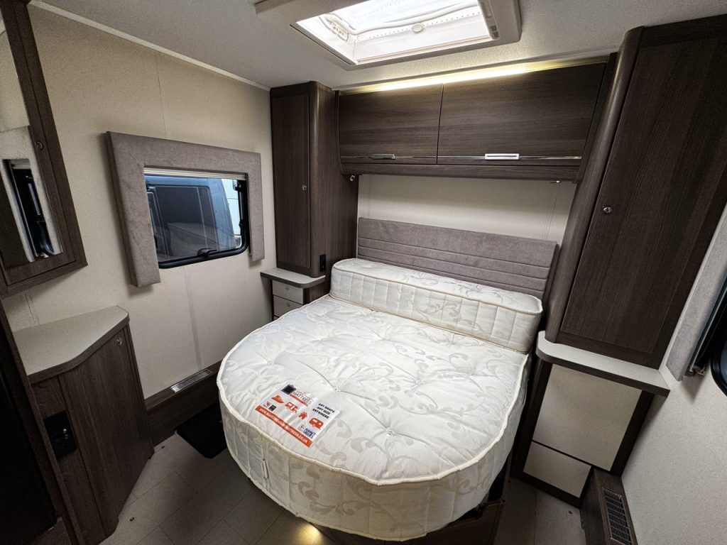 Elddis Encore 250