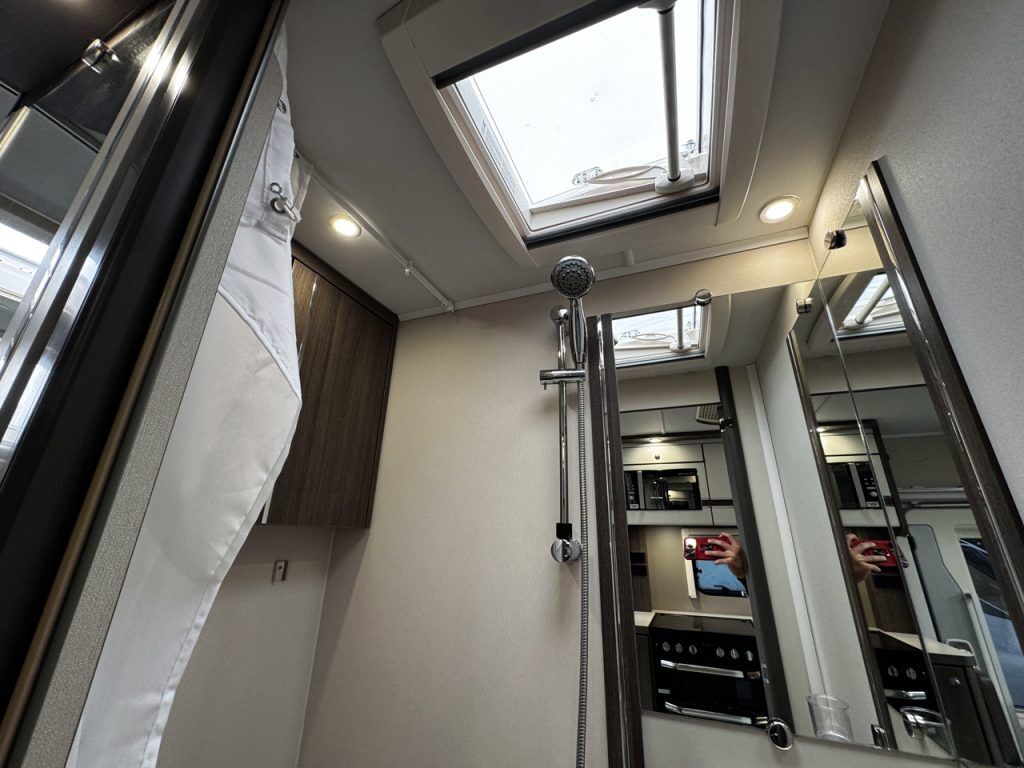 Elddis Encore 250