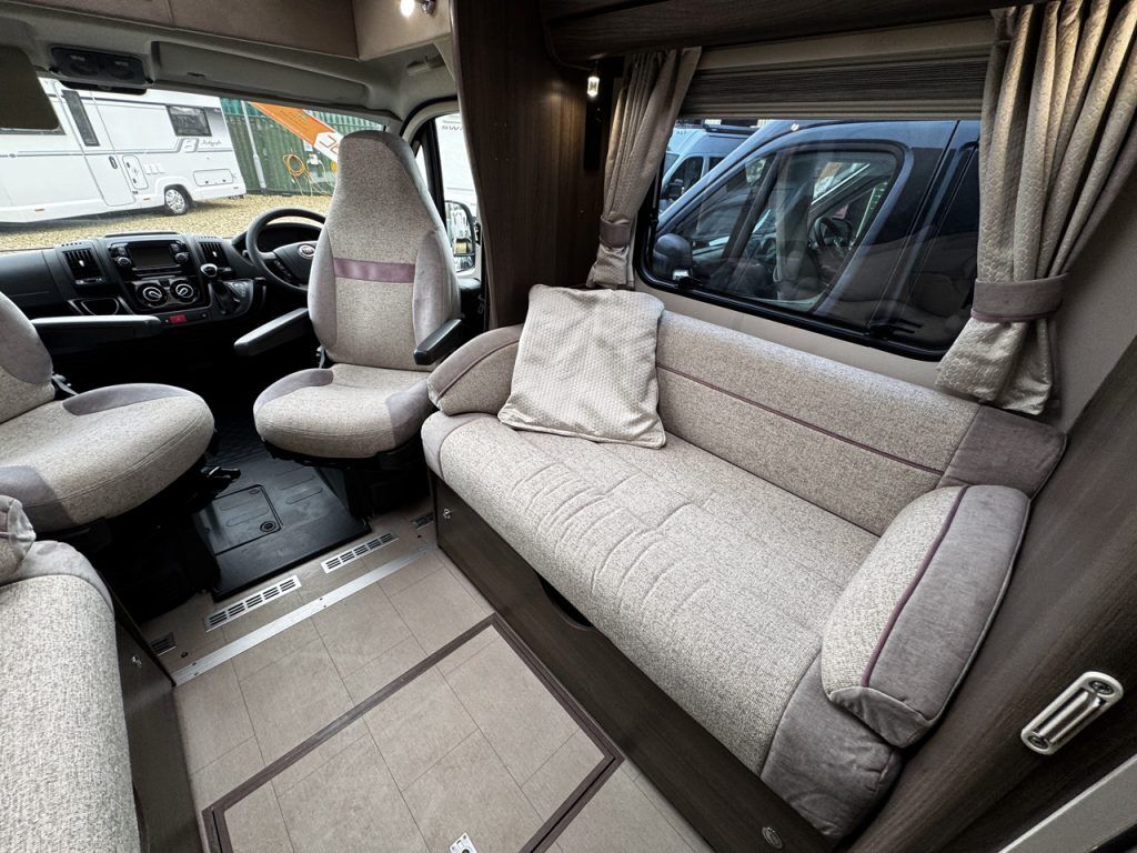 Elddis Encore 250