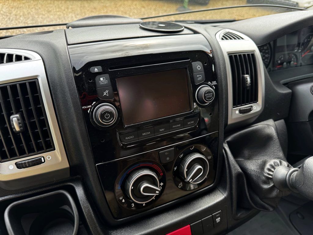 IH 630FL