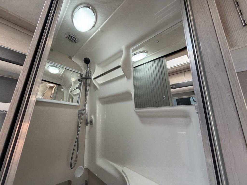 Auto-Sleepers Kingham 2019