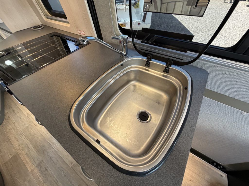 Auto-Sleepers Kingham 2019