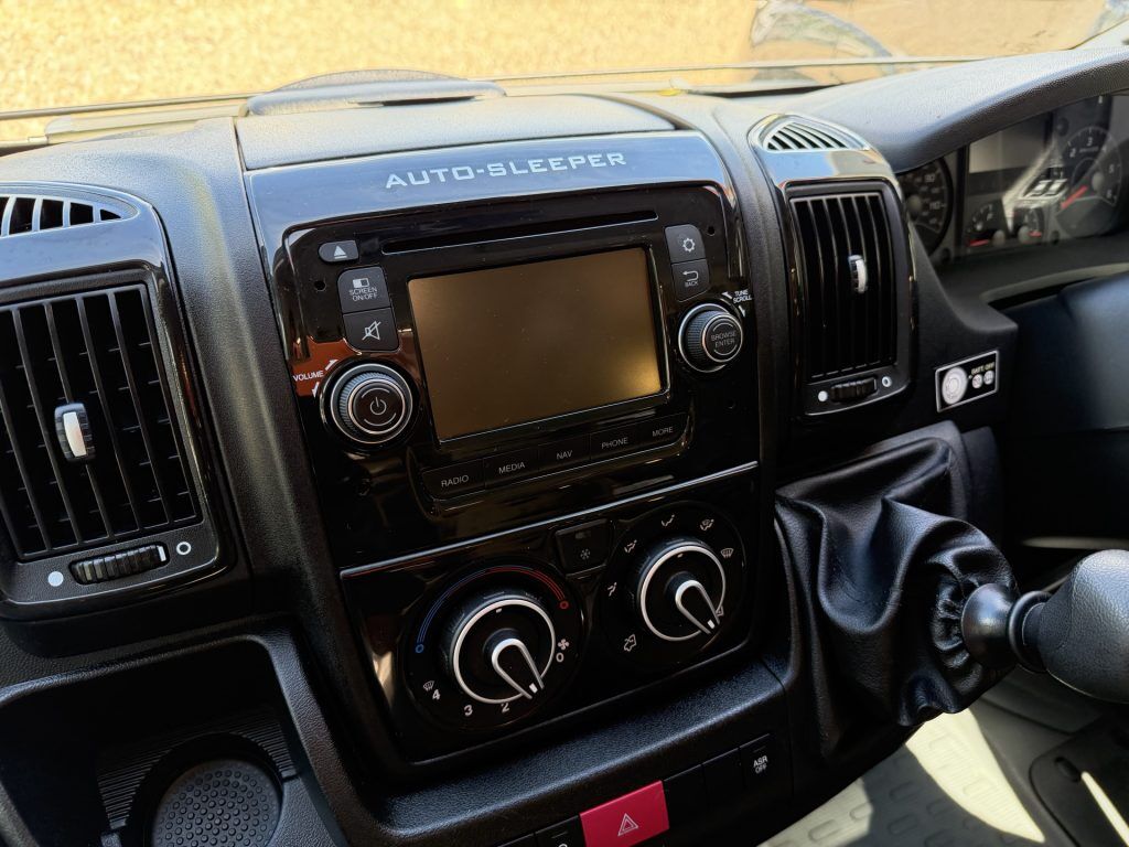 Auto-Sleepers Kingham 2019