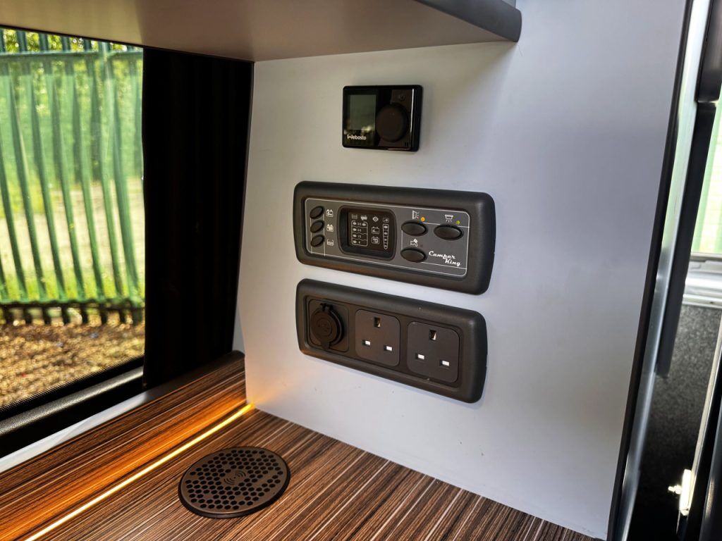 Volkswagen T6.1 Highline Camperking Monte Carlo