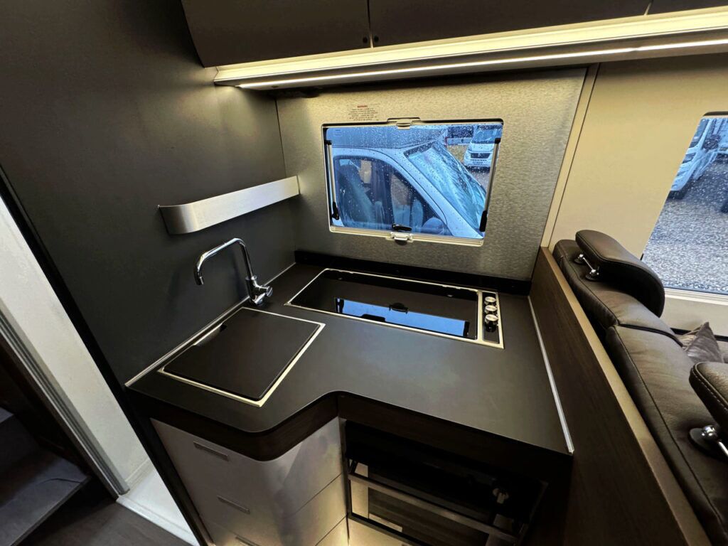 Adria Coral Supreme 670 SL