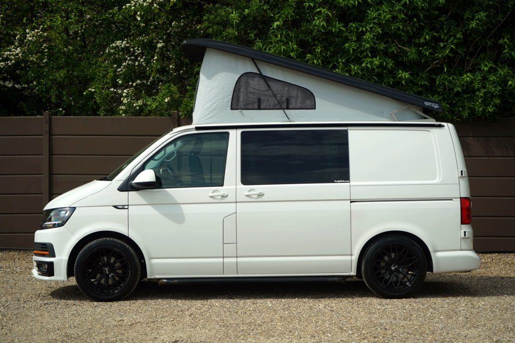 Volkswagen T6 Highline Funky Dubz
