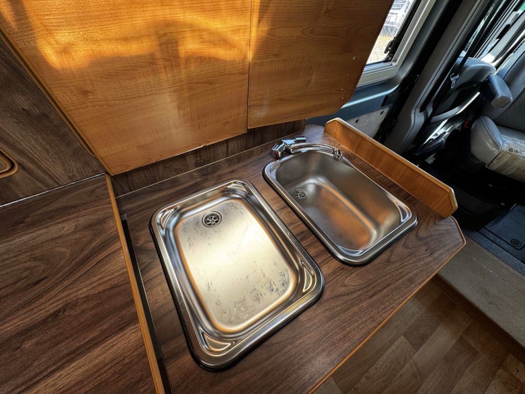 IH Tio R