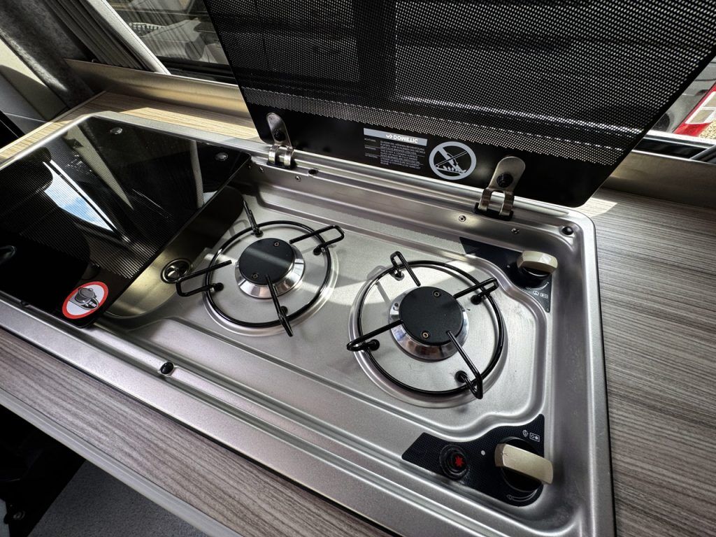 Volkswagen T6 Highline Funky Dubz
