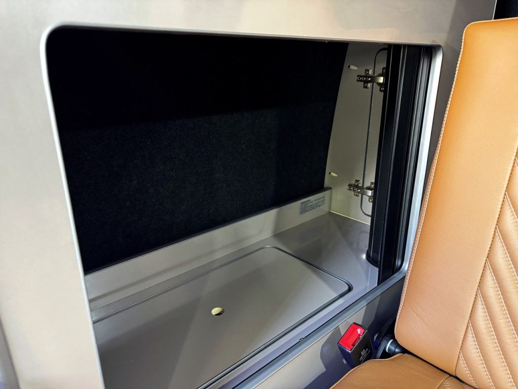 Volkswagen T5.1 LWB