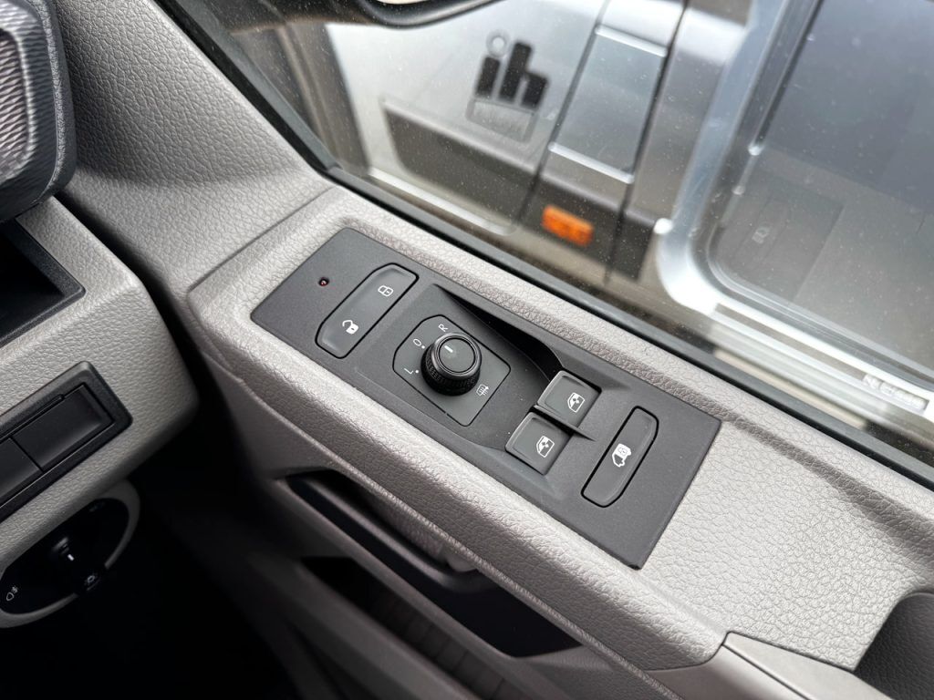Volkswagen Camperking Monte Carlo T6.1