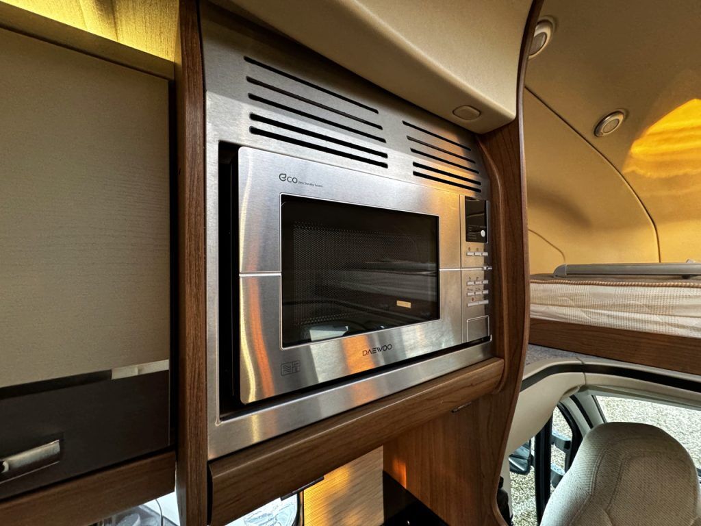 Auto-Trail Apache 700