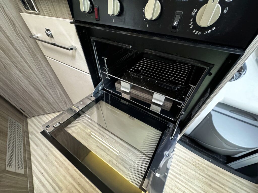 Benimar Mileo 231