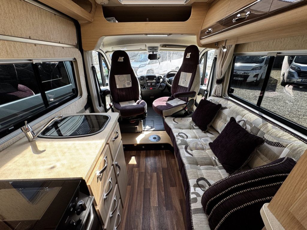 Auto-Sleepers Kingham 2016
