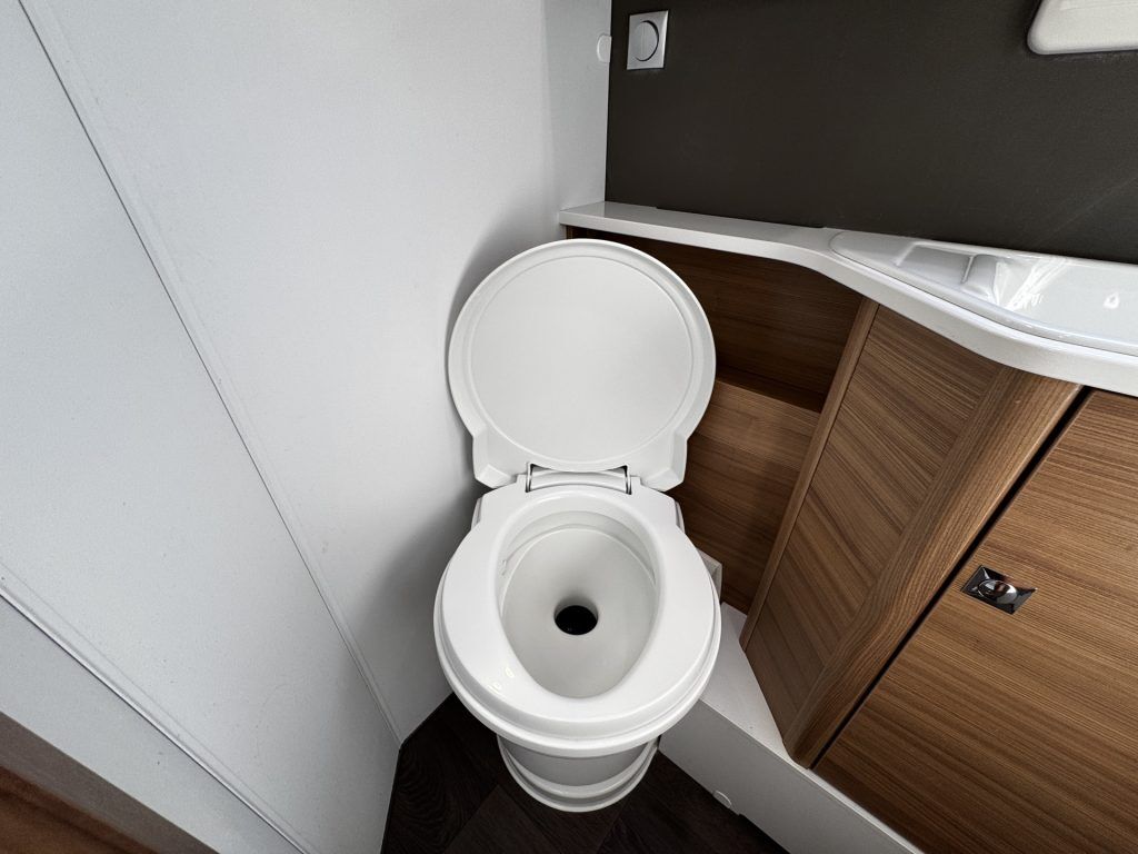 Adria Matrix Supreme 670SL 2019